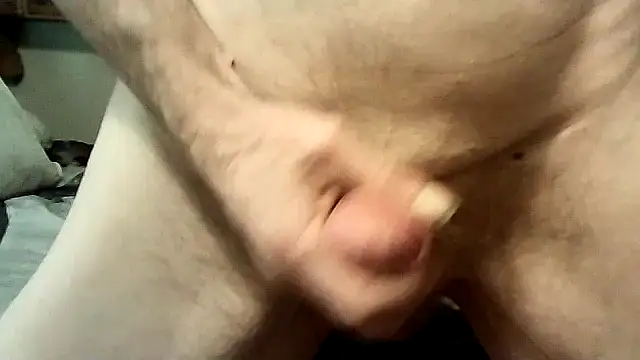 [19 Dec 02:37] Public Show - video by Fuckmehard09 cam model