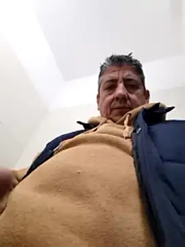 [6 Jan 10:49] Public Show - vidéo du modèle de showcams Fafas26