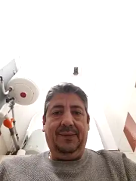 [27 Jan 13:22] Private Show nue et pied - vídeo de Fafas26