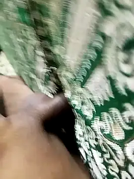 Sexy pillow fucking🍆🍆🍆 - відео від вебкаммоделі riojonie69