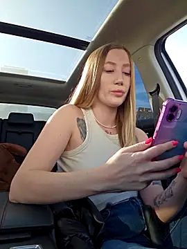 BJ in car 😈 - video by SvetLive cam model