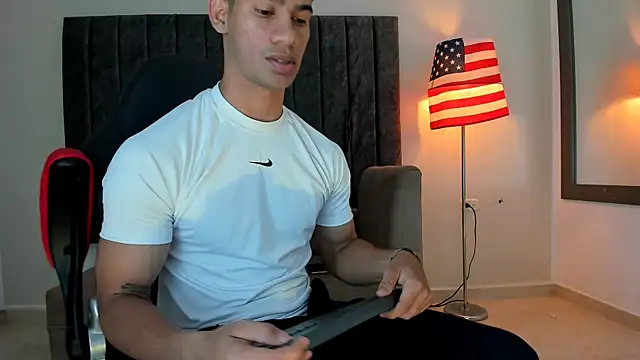 sensual show with hot cum shower - video by ANDRES_STUD cam model