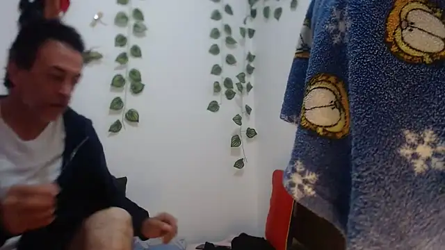 [3 Mar 20:48] Private Show - video by jeans_and_emma cam model