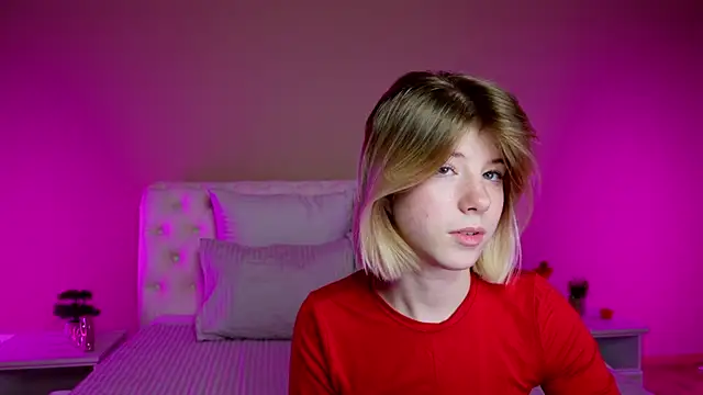 Private Show - video by Bella_amory cam model