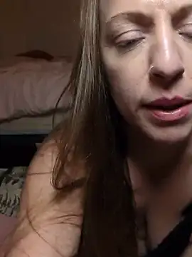 [18 Aug 20:52] Private Show