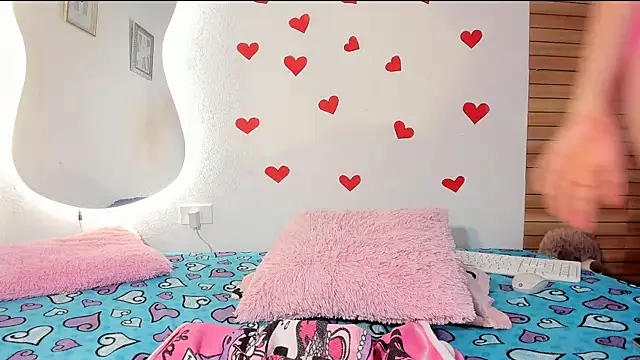 Magic show with my ass. I disappear a big long dildo in my ass🔥🫦 - vídeo de la modelo de cam Abbiee_8