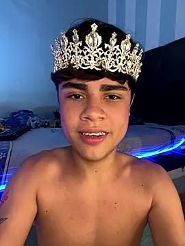 cute ass and cock - video od modelky/modela Keiver_hot_