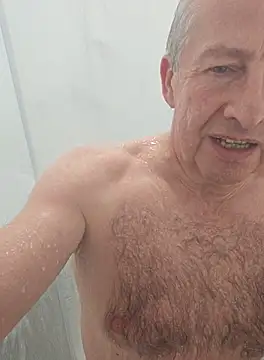 Take me for a shower 🚿－カメラキャストのGrandman147の動画