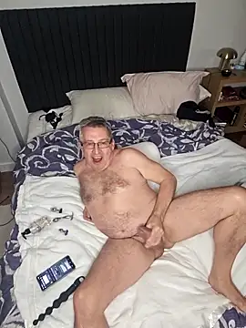 [13 Mar 23:24] Private Show－カメラキャストのGrandman147の動画