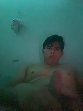 [9 Feb 10:04] Public Show - video av jonzzvergs cam model