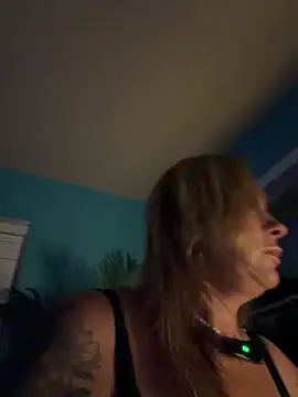 POV squirt show 12/2/25-カメラキャストのbossyroxy84の動画