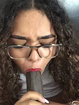 how delicious your cock tastes - vídeo de la modelo de cam Anitta_bell
