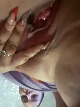 [16 Oct 18:11] Private Show - clip cu Greta_Tamar model videochat