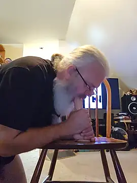 Sucking fucking and cuming - video by HardSteele97 cam model