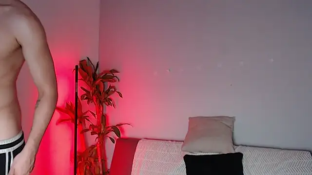 [2 Aug 19:02] Private Show - video by DrakeCollinss cam model