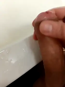 Cum - clip cu mar4oto1 model videochat