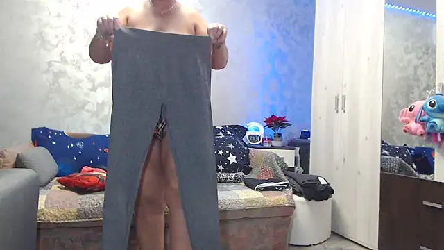 Which pants do you like part 2 - video by RosesandLillies cam model