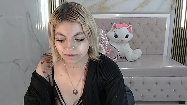 My first attempt with anal in Private Show - video av lili_conor_s cam model