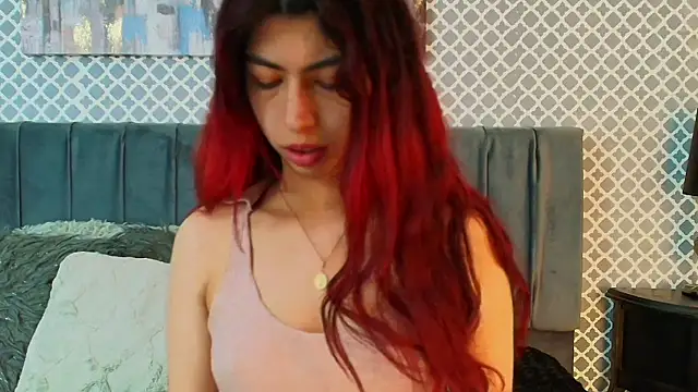 Private Show - video di Cassie_bloom modella di cam