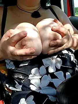 Culo e lingua - video by CasalingaArrapata cam model