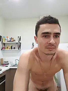 I shave my ass in sexy clothes and cum