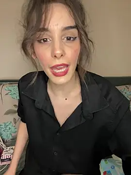 blowjob and cum pussy - video by Mazzekyn cam model