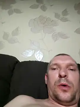 Public Show - video by GoggaBum cam model