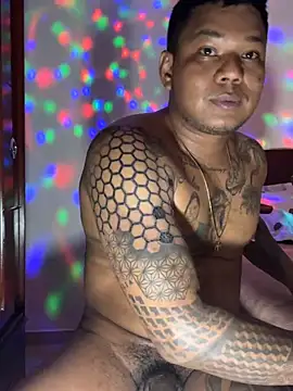 [16 Jan 00:28] Private Show - Saipuer31主播的视频