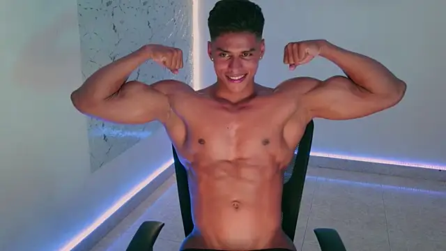 [27 May 17:34] Private Show - video by ken__owens cam model