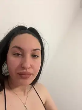 🥵🥵 - סרטון של Lucy_doll22, דוגמן/ית מצלמה