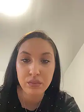 [5 May 17:46] Private Show - סרטון של Lucy_doll22, דוגמן/ית מצלמה