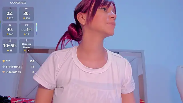 [23 Oct 12:44] Spy Show– gime_lara kameramodell videója