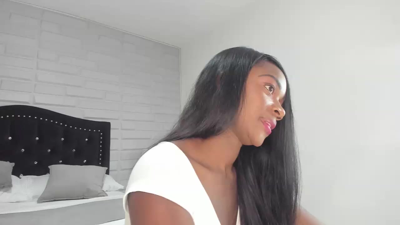 Cum with My Large Fingers !!! - video by Nattasha_ cam model