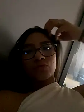 spank my ass In the room of my house - video by Katy_18 cam model