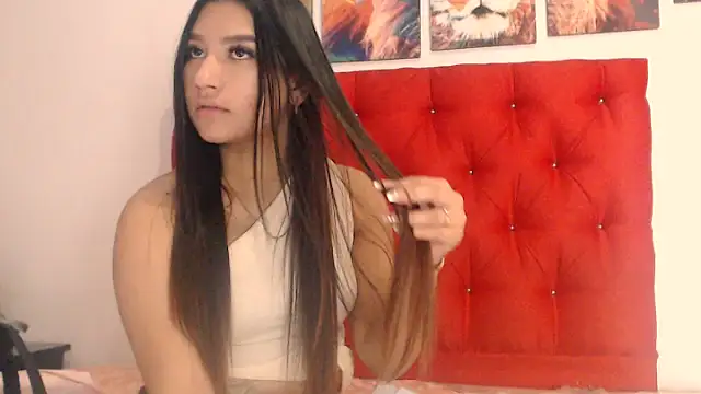 Game with my pussy - video by Katy_18 cam model