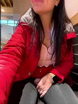 😱Orgasming out in the open! In public cafe ☕️ - video by NataKitten cam model