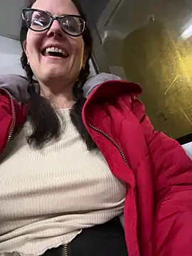 😱Someone Grabs my Boob on Bus😱 - video oleh NataKitten kamera model