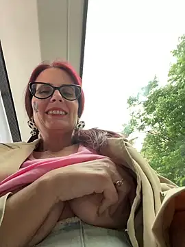 A Quick Awesome Bus 🚌 Orgasm