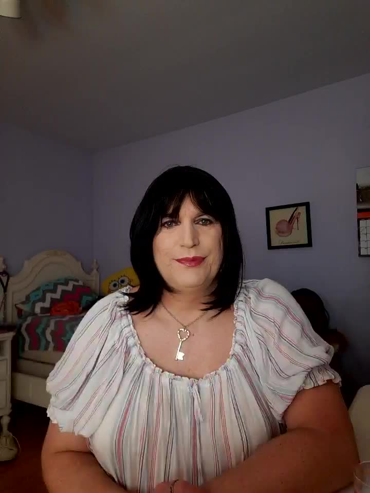 [14 May 18:50] Private Show - video by Victoriatv1 cam model