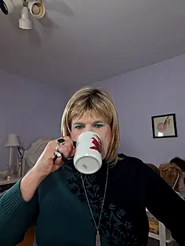 [30 Dec 19:02] Private Show – video modela na kameri Victoriatv1