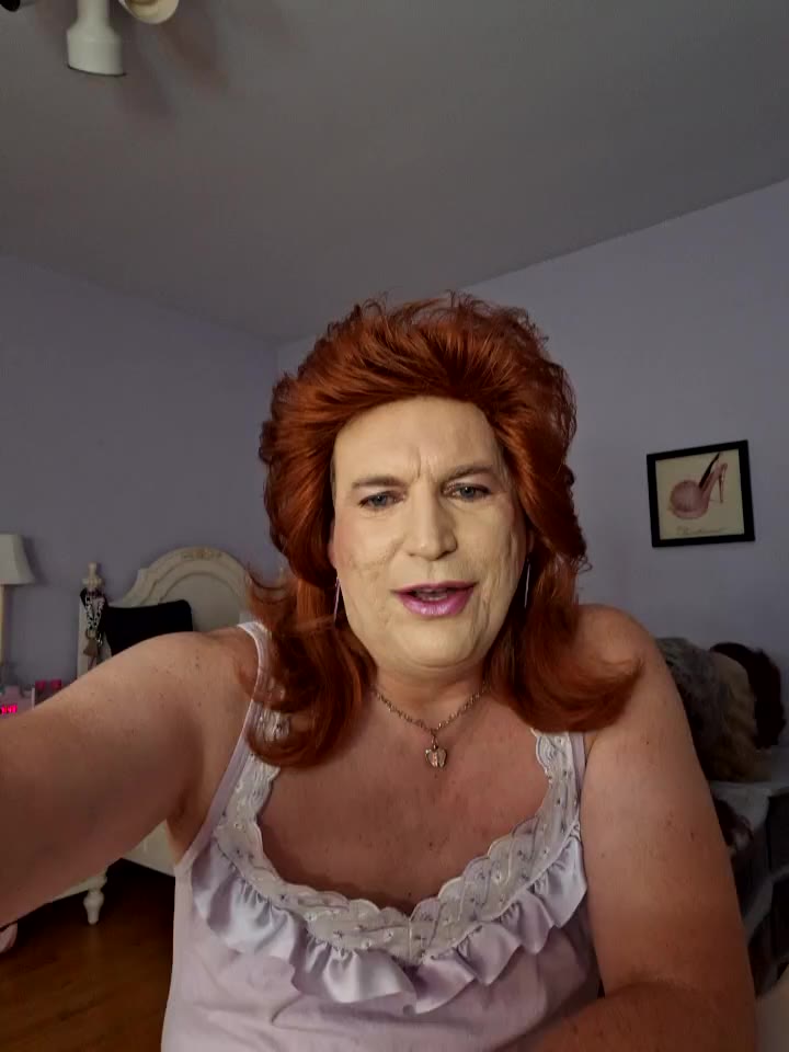 [13 Jul 19:21] Private Show – video modela na kameri Victoriatv1