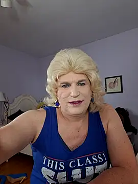 [26 Apr 19:18] Private Show – video modela na kameri Victoriatv1