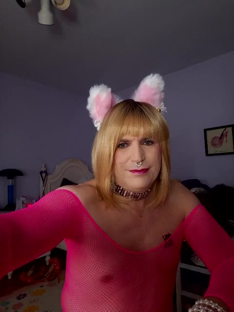 [14 May 19:47] Private Show - video by Victoriatv1 cam model