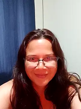 Show  pussy y milk drops - video by Novata cam model