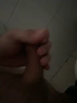 [12 Jan 16:29] Public Show Masturbate - Dick4gr主播的视频