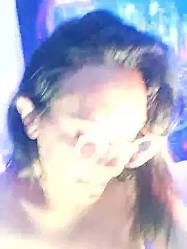 playing with my dildo in my 30th week - video oleh MiaStarts kamera model