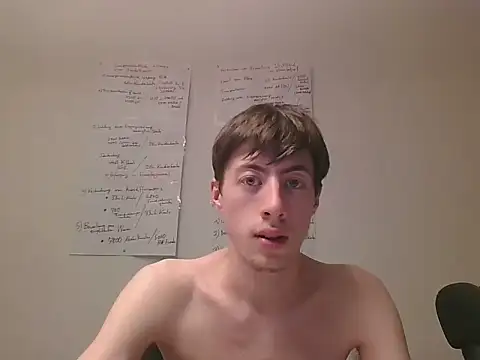 28. Juni 2026 - "private show" jerking off my cock 😈💦🦶 - فيديو من VelvetRagottiOG موديل الكام