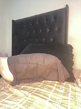 [3 Oct 02:31] Private Show - video av MissPortia16 cam model