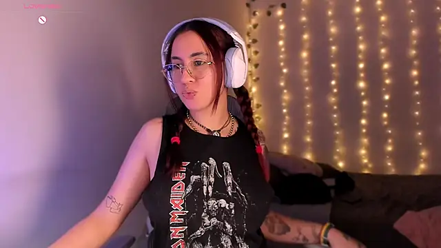 Camil very hot - video by Camil_Lee cam model