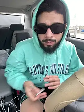 Showing ass - video by Burrex0101 cam model
